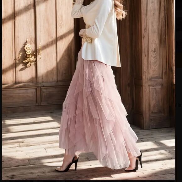 Fluffy Mesh Tutu Skirt - Fashionable Casual Style - Rich Solid Tulle - Picture 3 of 7